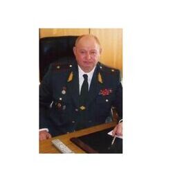 Поздравляем генерал-майора полиции Виталия Васильевича Мартынова с днём рождения!