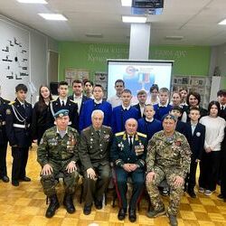 В День героев Отечества Фархетдинов Халил Хайриевич встретился с учениками гимназии